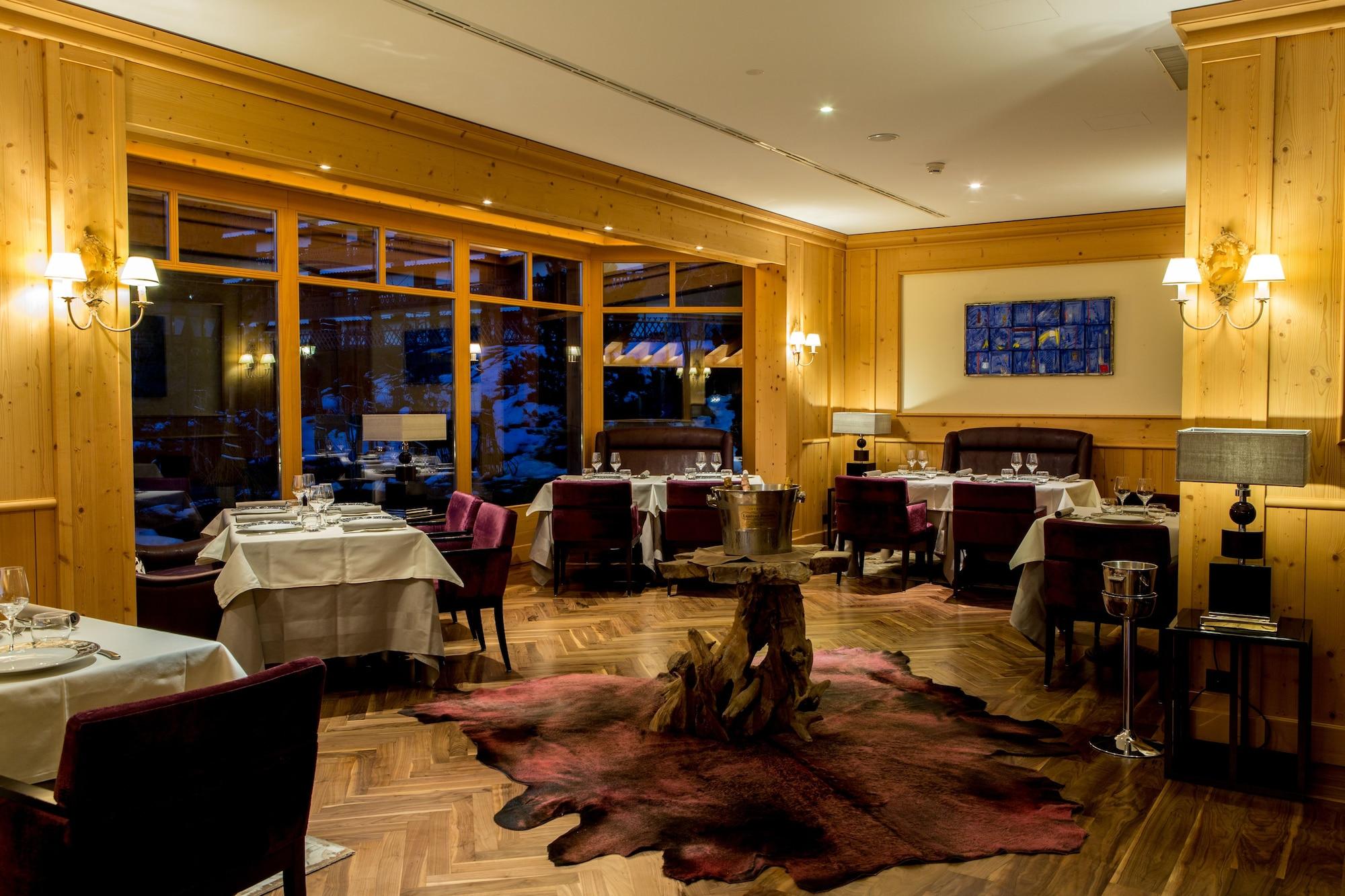 וילארס-סור-אולון Chalet Royalp Hotel & Spa מראה חיצוני תמונה